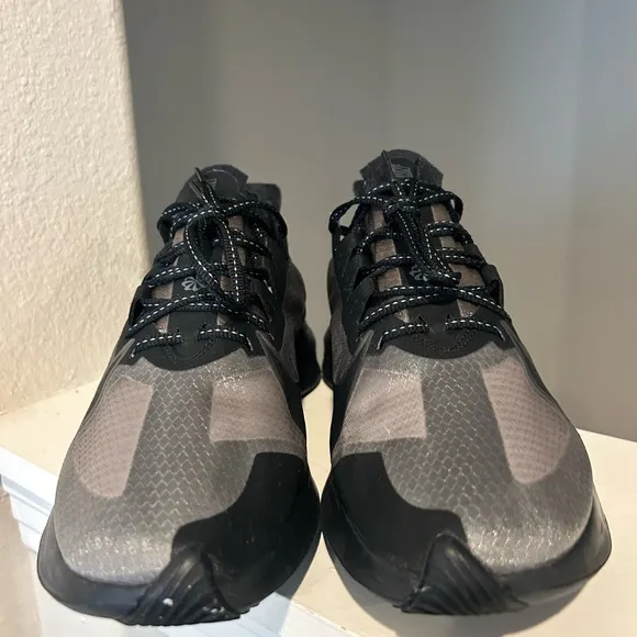 Nike Zoom Gravity Black/Anthracite Running Shoes Sneakers Men’s Size 9.5 Light
