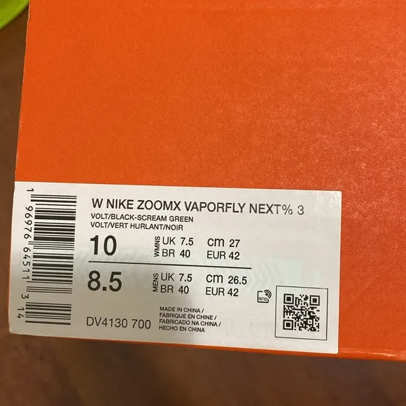 Nike zoomx vaporfly next% 3 Neon Green Running Shoes 10 w / 8.5 m size
