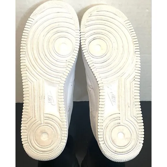 Nike Air Force 1 Low Womens Size 11 White Athletic Shoes Sneakers 315115-112