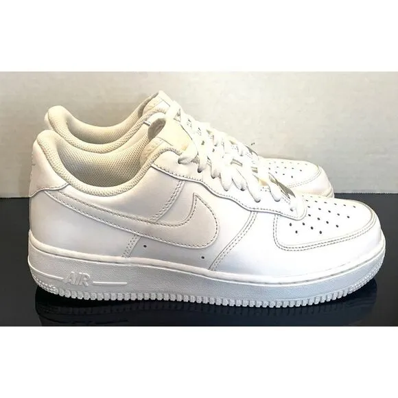 Nike Air Force 1 Low Womens Size 11 White Athletic Shoes Sneakers 315115-112