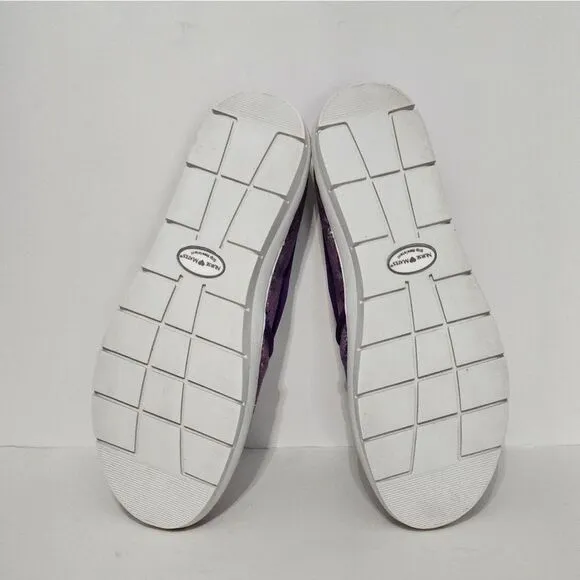 🤒Nursemates Adela slip on shoes. Genuine Leather, Size 8