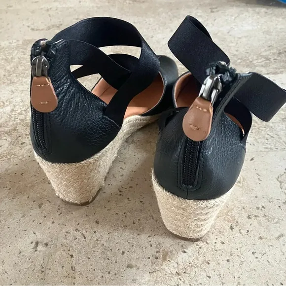 NWOB Gentle Souls by Kenneth Cole Orya Espadrille Wedge Sandal Black Leather 8