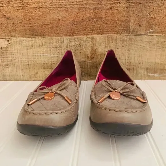 NWOT Andrew Weil with Orthaheel Technology Shoes