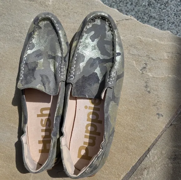 Nwot Hush Puppies Women's Cora Loafer Slip On Camo Metallic Suede Us11