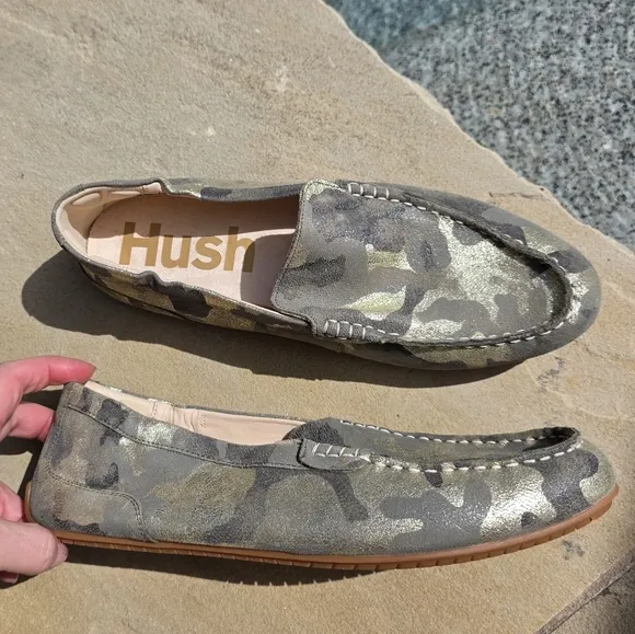 Nwot Hush Puppies Women's Cora Loafer Slip On Camo Metallic Suede Us11