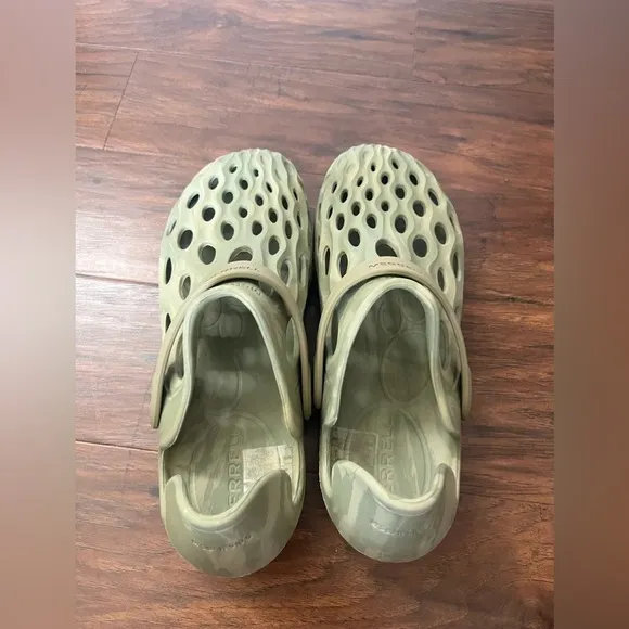 NWOT Merrell Hydro Moc Slip-On Clogs/Athletic Shoes -Size 9