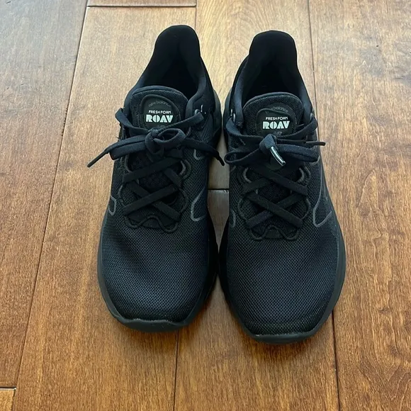 NWOT New Balance Fresh Foam Black Man Shoes Size 7