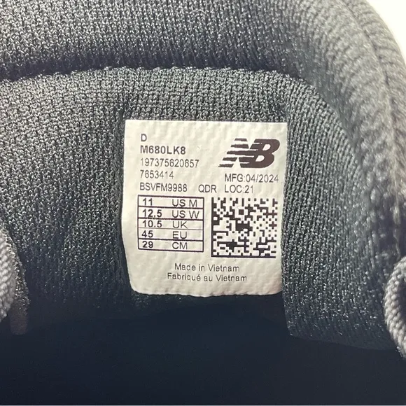 NWOT NEW BALANCE Men’s Fresh Foam 680v8 Running Shoes Size 11D Standard Width
