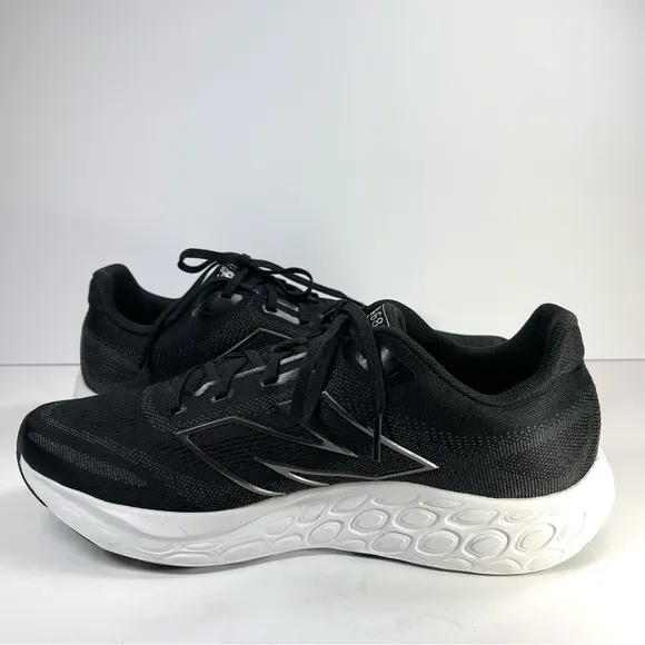 NWOT NEW BALANCE Men’s Fresh Foam 680v8 Running Shoes Size 11D Standard Width