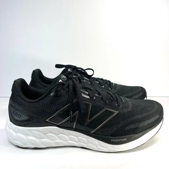 NWOT NEW BALANCE Men’s Fresh Foam 680v8 Running Shoes Size 11D Standard Width