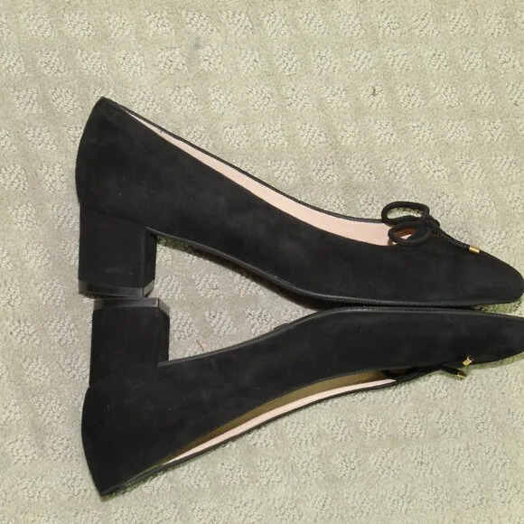 NWOT Stuart Weitzman Women's Size 9W Black Suede 2&quot; Pumps with Dust Bag