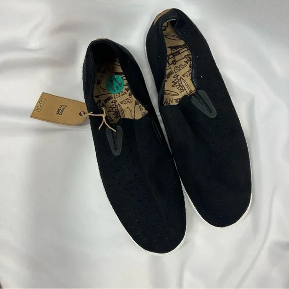 NWT Freewaters | Men’s The Sky Series SmartSuede Slip On Shoes Black Size 12