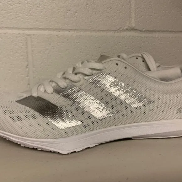 NWT NEW Adidas Running  White Mens Shoes Size 8 adizero Bekoji 2 m FV7336
