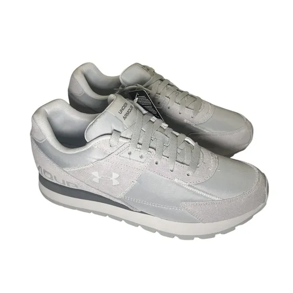 NWT UNDER ARMOUR - Men’s Essential Runner Shoes Gray Size 10.5