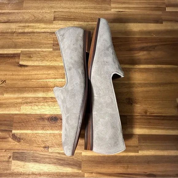 NWT Vionic Willa Slip On Flat Color Dark Taupe Suede Size 7