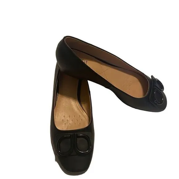NYDJ Women’s Faiza Nappa Leather Black Metal Bit Slip On Shoes Size 6.5 SEE DESC