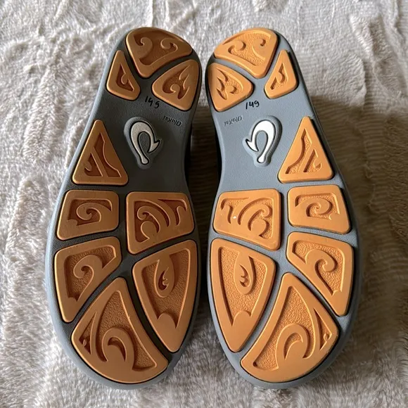 OluKai Nohea Mesh Men’s Slip-On Sneakers