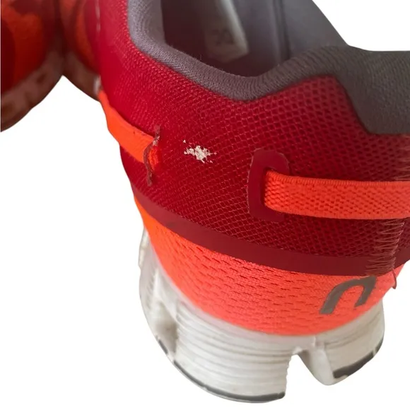 On Cloud 24/7 2015 Running Shoes Swiss Engineering OC Red/Flash US 11.5 Sneakers