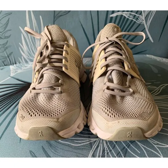 On Cloud Cloudswift gray white Running Sneakers Gym Shoes Run Court women’s 9.5