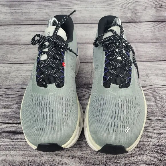 On Cloud Monster 2 Women's Size 9 Maximum Cushioned Running Shoes Retail $180