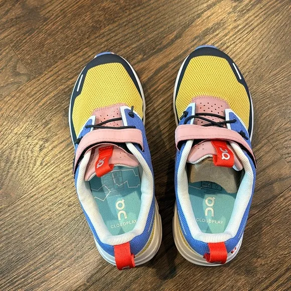 On Cloud Play Pre School Running Shoes