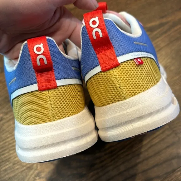 On Cloud Play Pre School Running Shoes