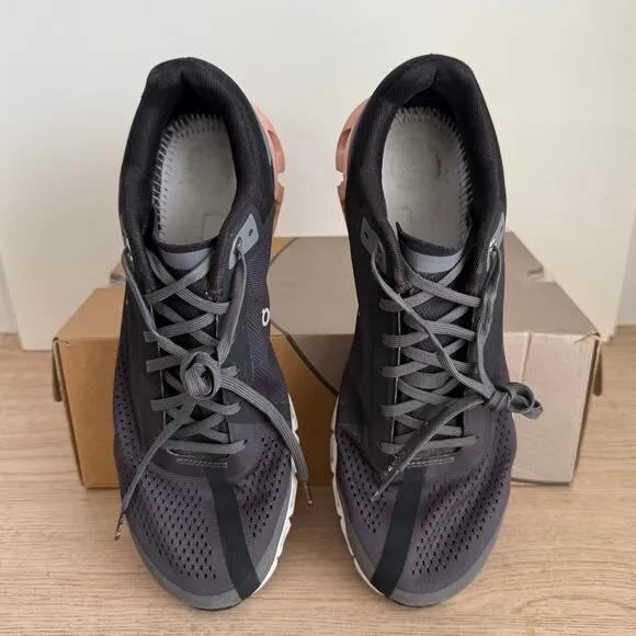On Cloud Women Running Shoes - SZ 11