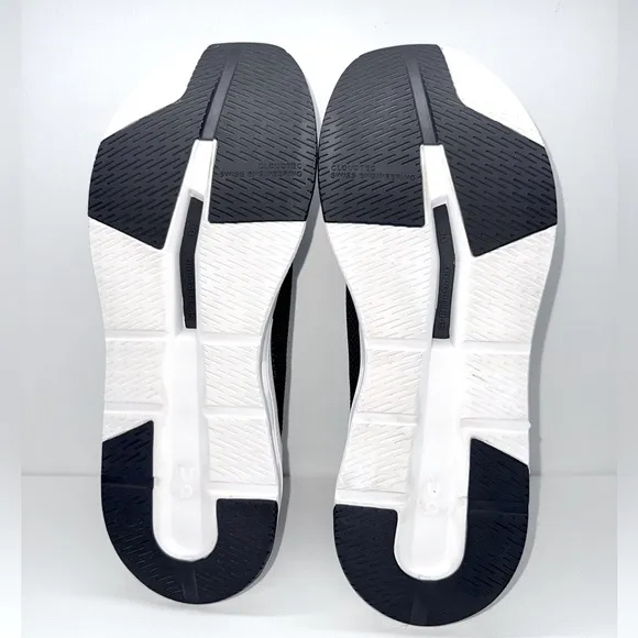 ON CLOUDEASY RUNNING SHOES/BLACK