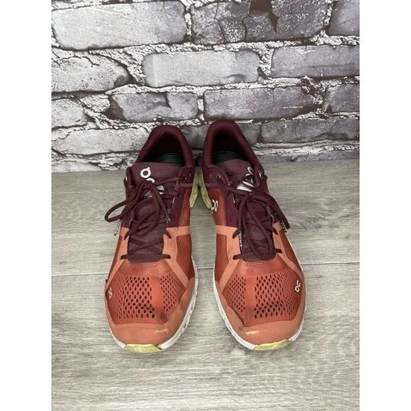 On Cloudflow Flare Dawn Burgundy Red Synthetic Lace Gym Shoes Men Sz 9.5M US/43