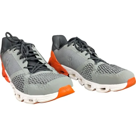 On CLOUDFLYER  Men's Running Shoes /Grey/ Orange/US 8.5