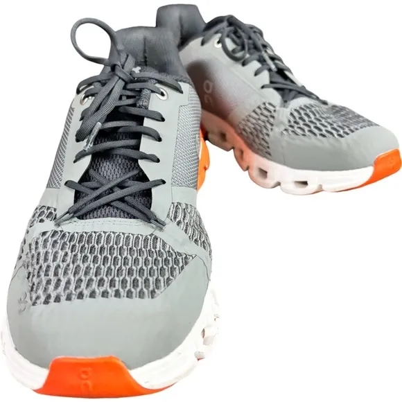 On CLOUDFLYER  Men's Running Shoes /Grey/ Orange/US 8.5