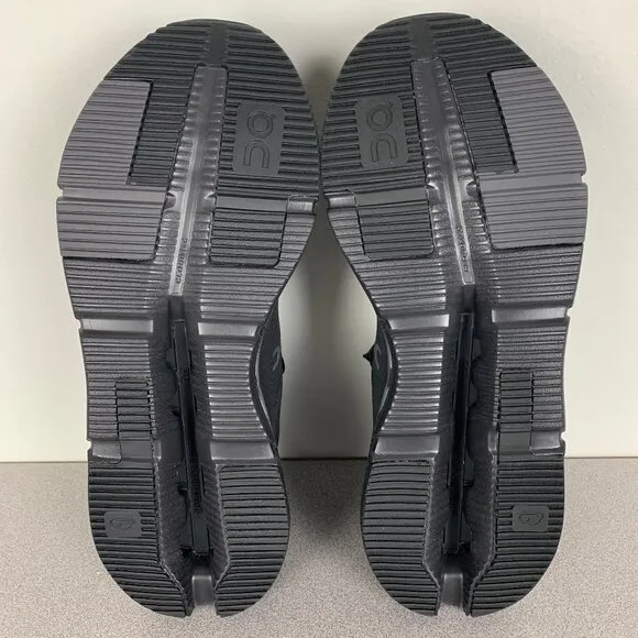 On Cloudnova Men's size 10.5 Black Running Shoes