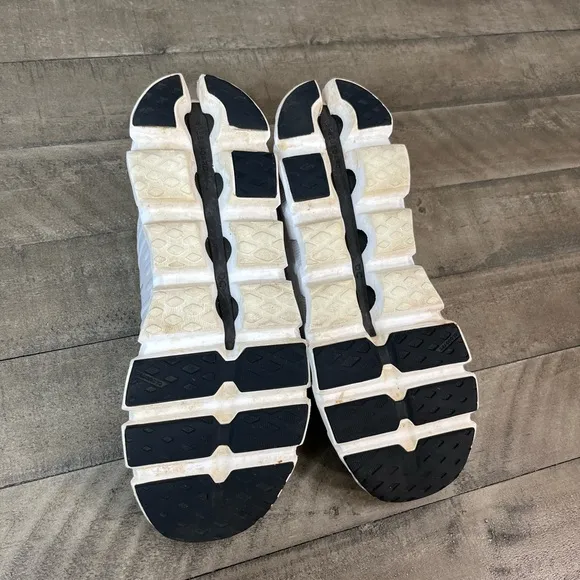 On Cloudswift 3 Running Shoes Sz 10.5