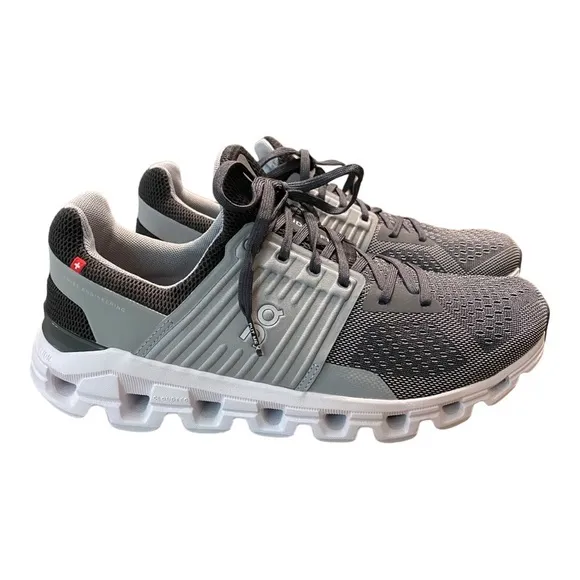 On Cloudswift size 8 mens NWOB‎
