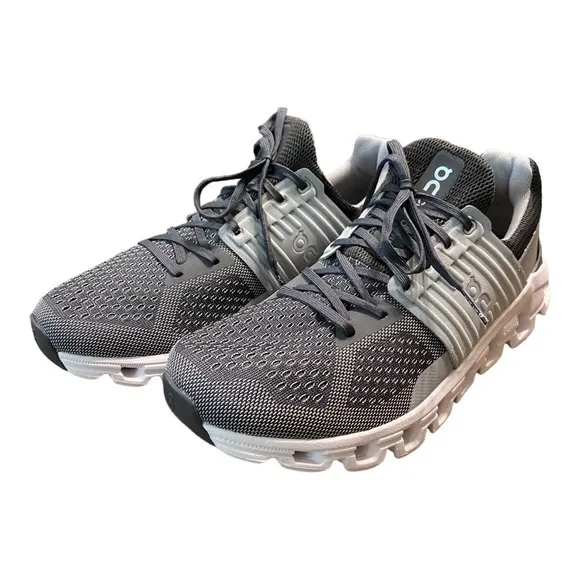 On Cloudswift size 8 mens NWOB‎