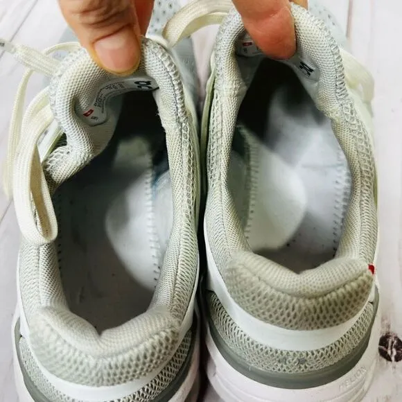 On Cloudswift Womens Running Shoes Lace Up White Gray Size 7.5