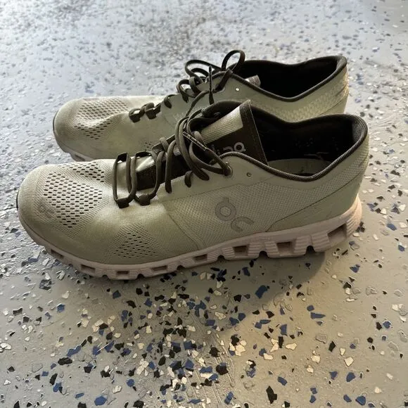 On Mens Cloudflow Running Shoes Size 11.5M Used Great Condition