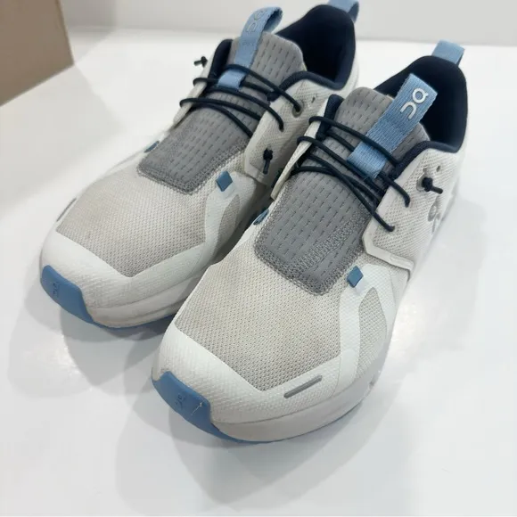 On Running Cloud Sky Youth Big kids shoes