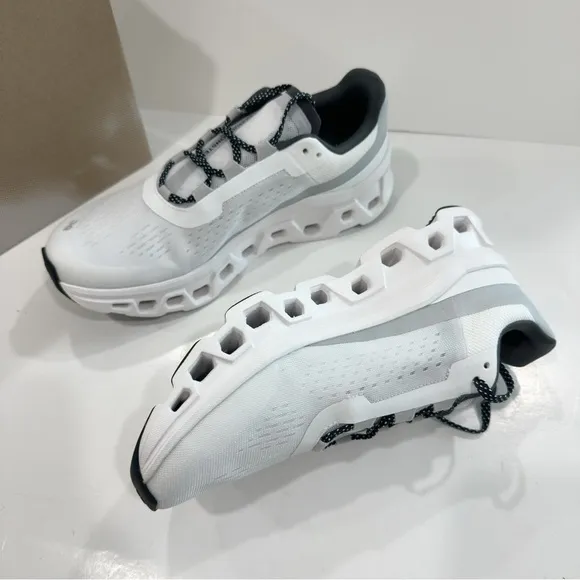 On Running Cloudmonster Women’s Shoes