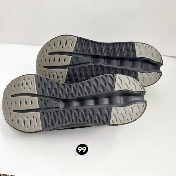 On Running CloudSurfer Men’s Running Shoes