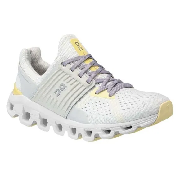 On Running Cloudswift Running Shoes - Size 5