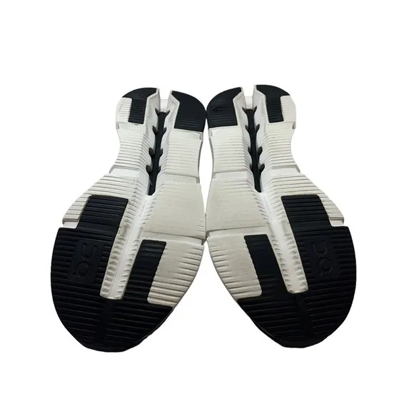 On Running  Man Shoes Size 10