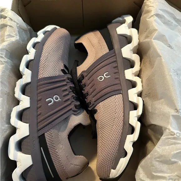 On Running Women's Cloudswift 3 Running Shoes Size 7.5