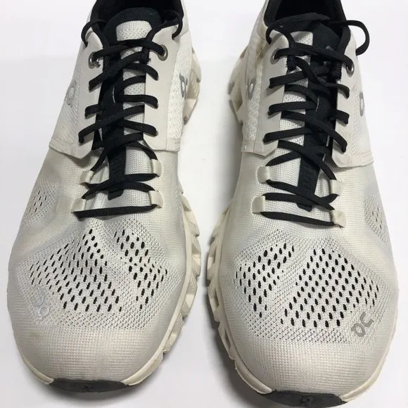On Women’s Cloud X, White Running Shoes, Size 10.5 M