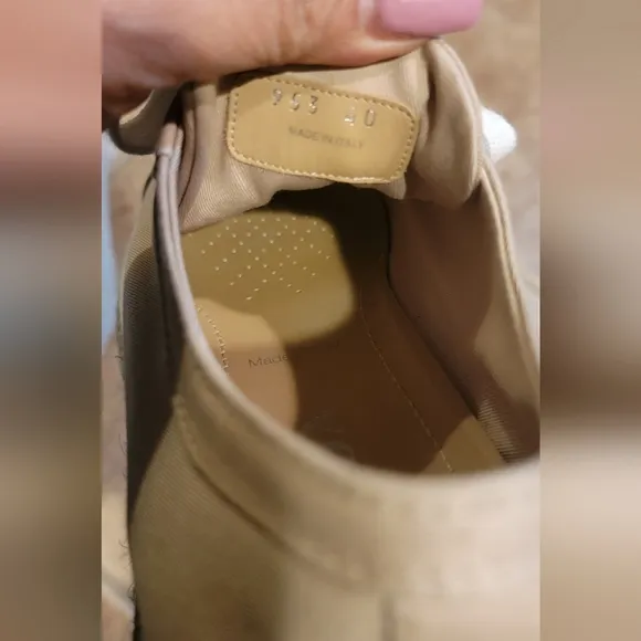One Amputee shoe, PRADA Platform Lace-up Wedge Sneaker size 40 left foot only