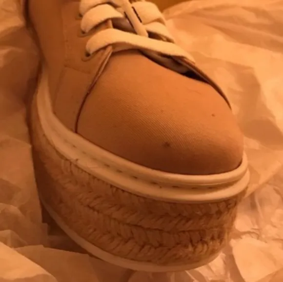 One Amputee shoe, PRADA Platform Lace-up Wedge Sneaker size 40 left foot only
