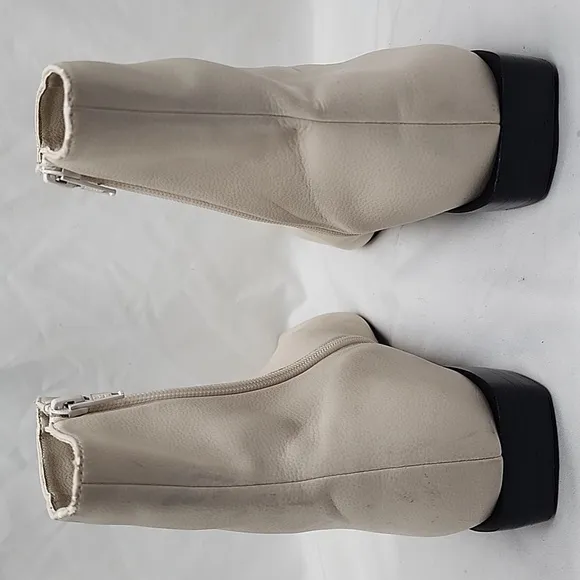PAOLO LINEA■PAOLE RAD BOOTIES■ CREAM COLOR■100% LEATHER■SIDE ZIP■LADIES.12■NWOB
