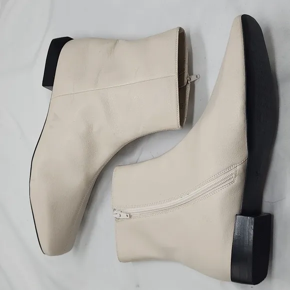 PAOLO LINEA■PAOLE RAD BOOTIES■ CREAM COLOR■100% LEATHER■SIDE ZIP■LADIES.12■NWOB