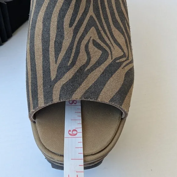 Pedro Garcia Black and Tan Wedge Sandals with Slip-On Design
