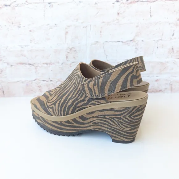 Pedro Garcia Black and Tan Wedge Sandals with Slip-On Design